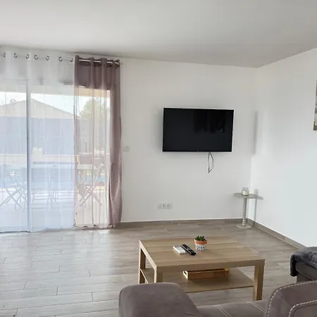 Belle 3 Avec Piscine Privée Casa vacanze Aramon